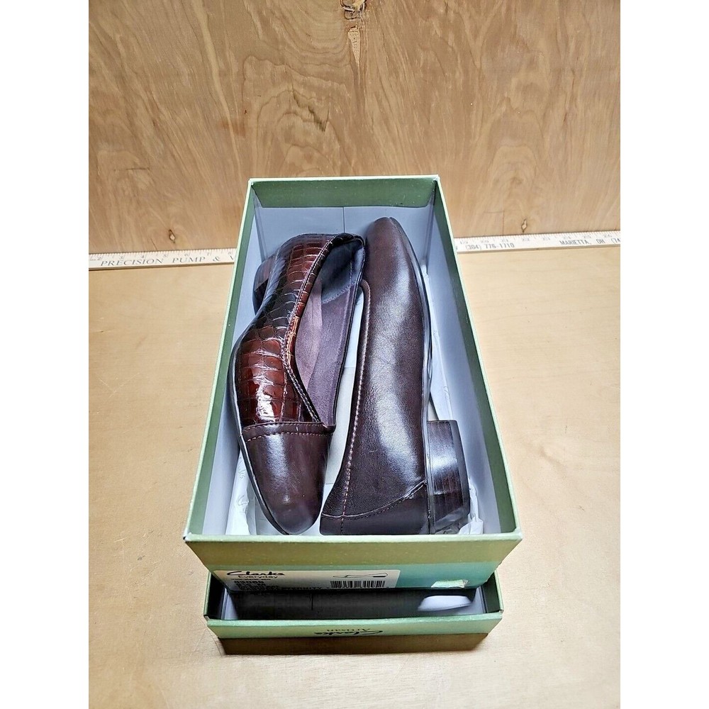 Clarks Caswell Eternity 83069 Brown Leather Croc Flats Shoes For Women - 9.5 M